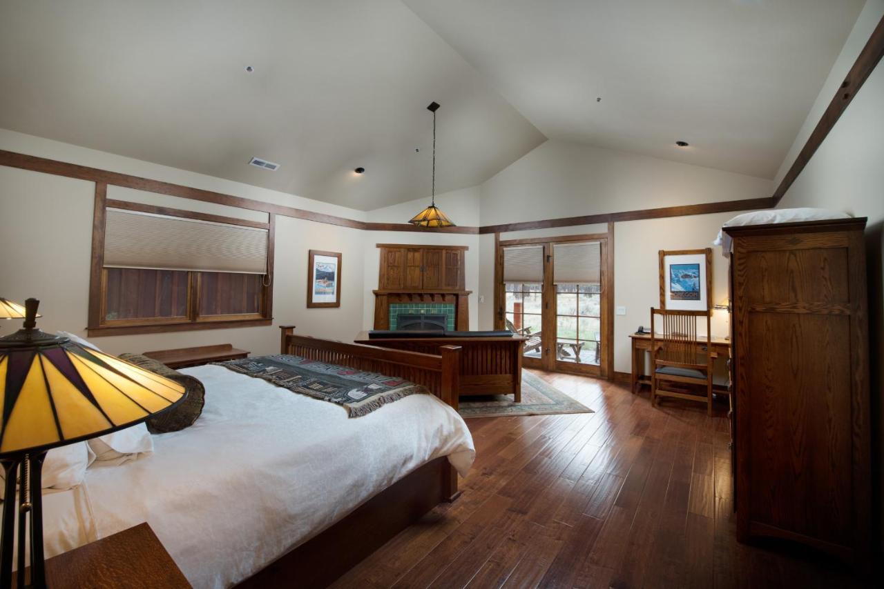 Fivepine Lodge Sisters Bagian luar foto