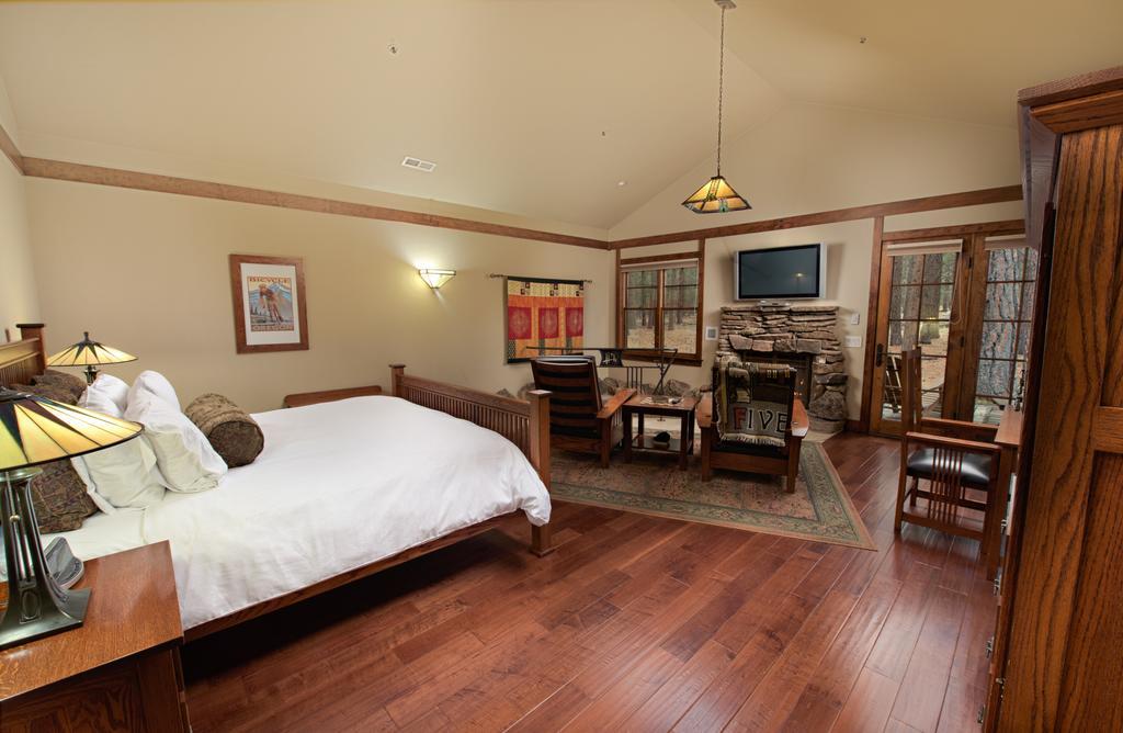 Fivepine Lodge Sisters Bagian luar foto